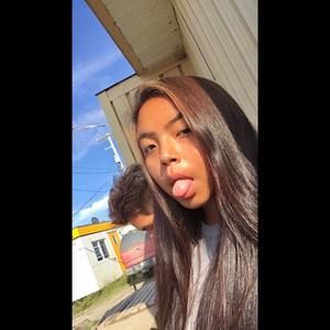 Meet your Posher, Hailey